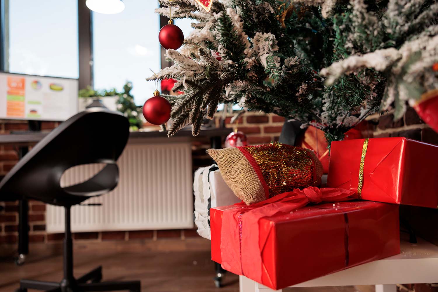 Holiday Cheer: Must-Have Gifts for a Merry Corporate Christmas