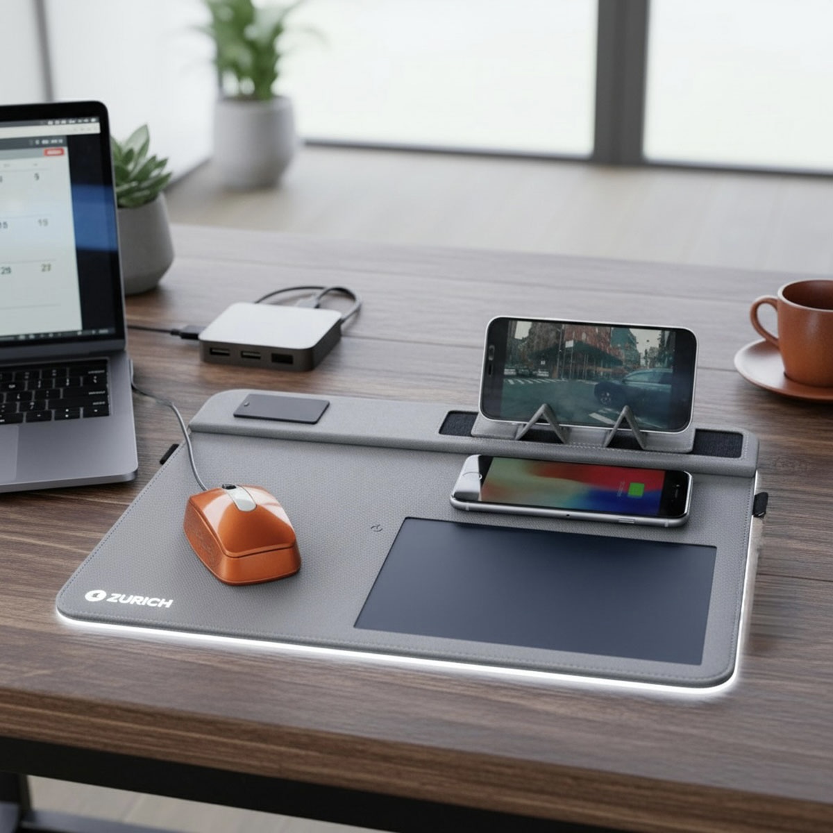 GadgetHedz Productivity Station