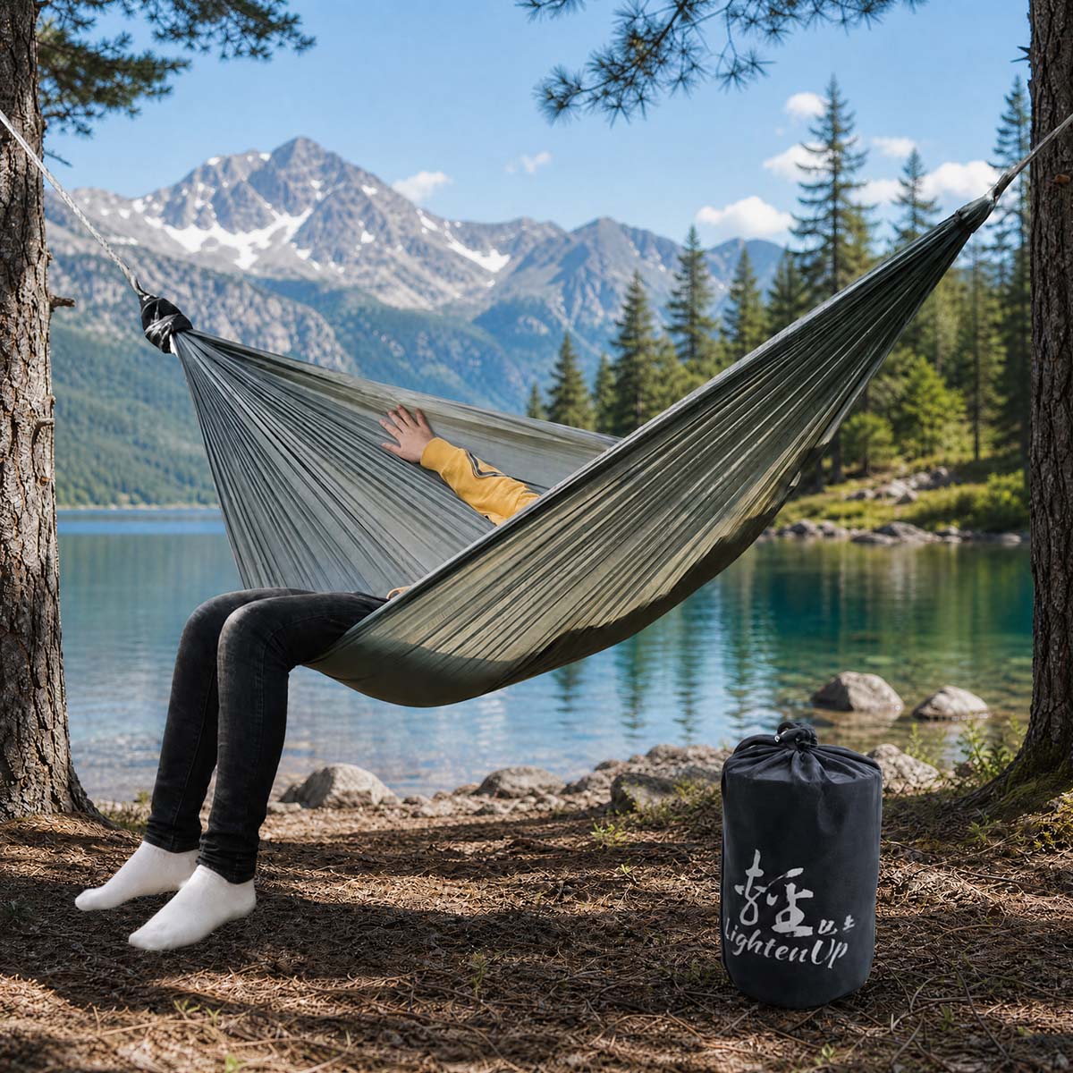 Ultra-light weight Hammock